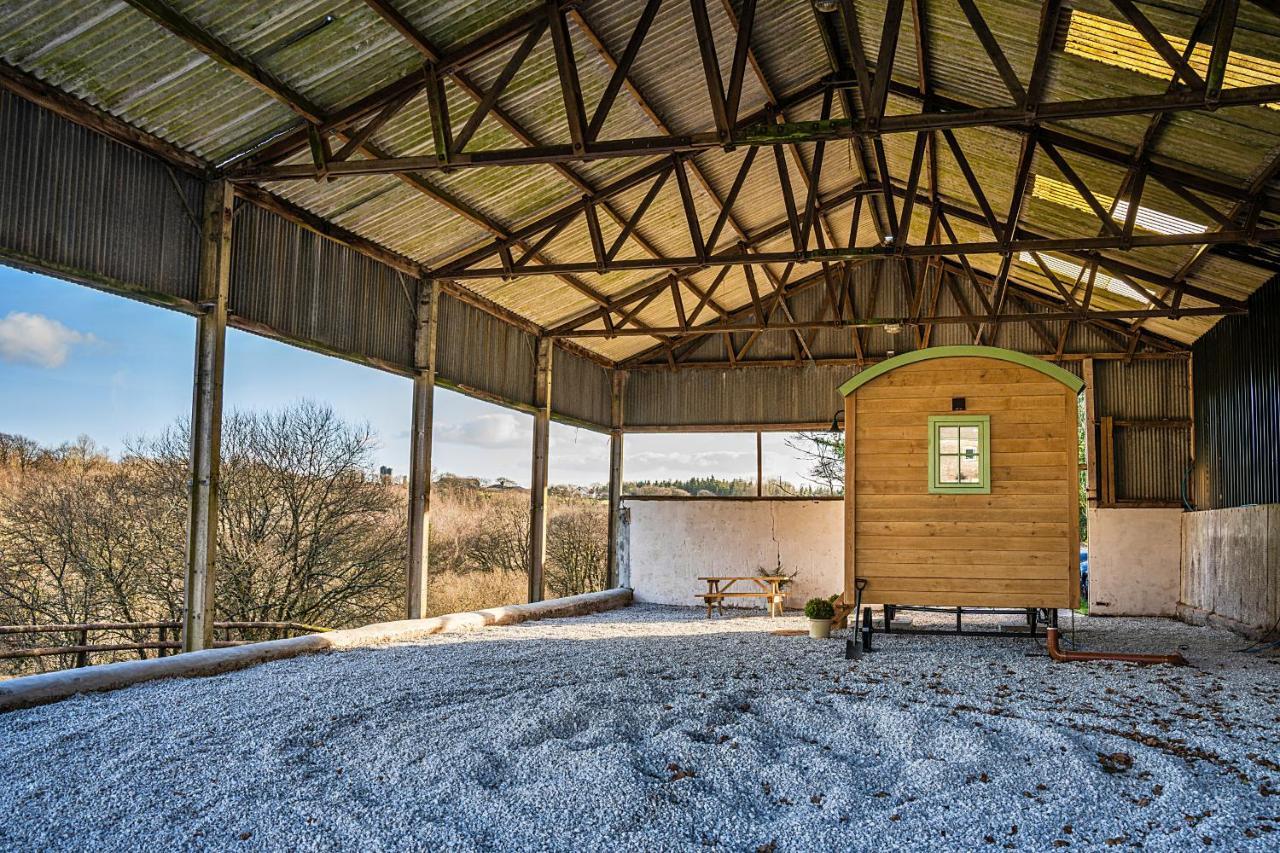 Finest Retreats - The Shepherd'S Hut At Northcombe Farm Beaworthy 外观 照片